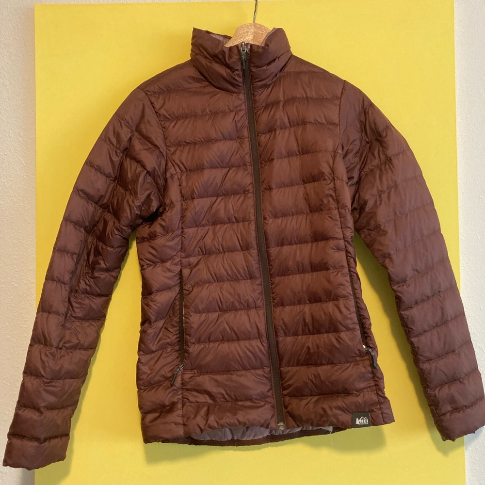 REI light puffer jacket